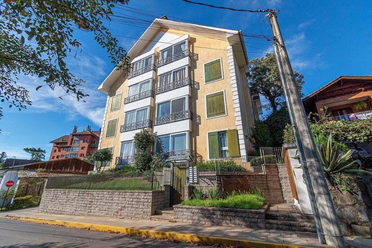 Rosa Edificio Giovani Pizetta Apartment Gramado Exterior foto